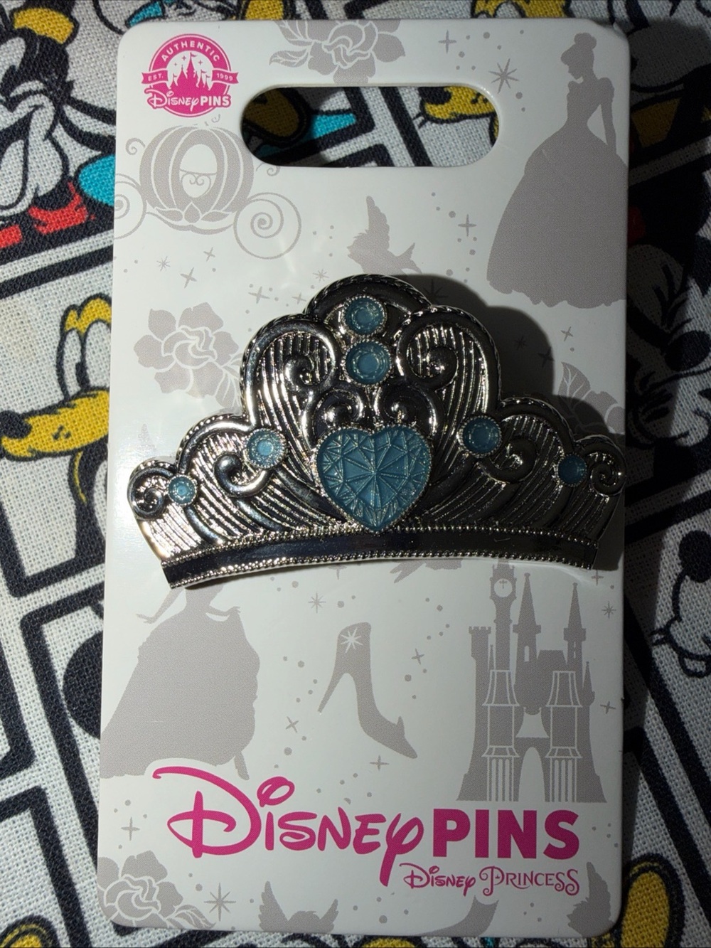 Disney Parks Princess Tiara Crown Cinderella Pin New 2023